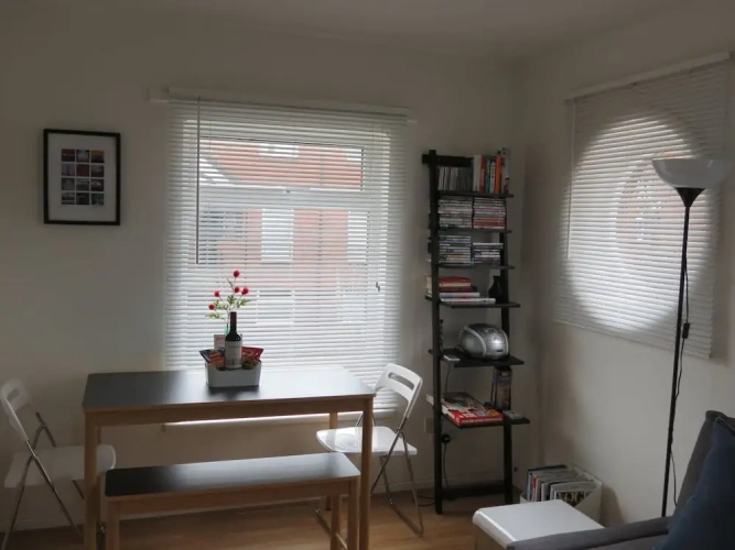 1 Bedroom Apartment