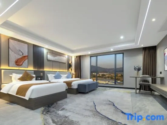 Premier Suite