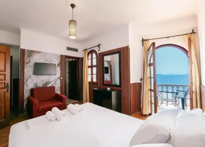 Classic Double room with sea view