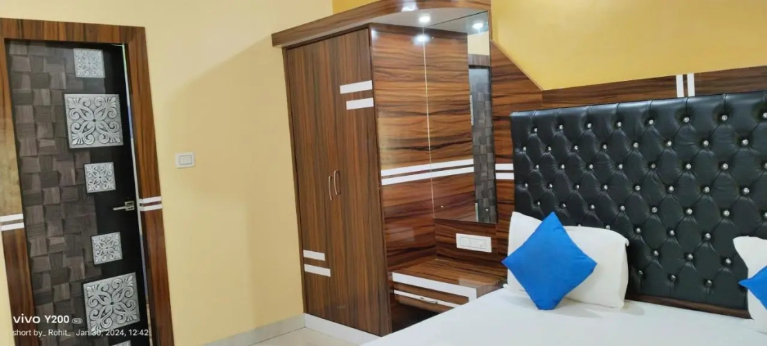 Resort Saikat Saranya