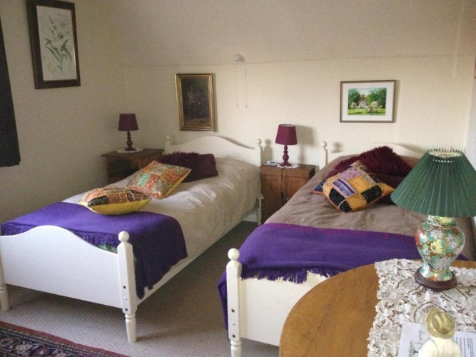 Standard Twin room