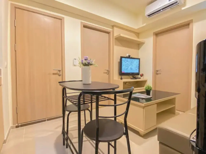 Warm Neutral 2Br At Meikarta Apartment