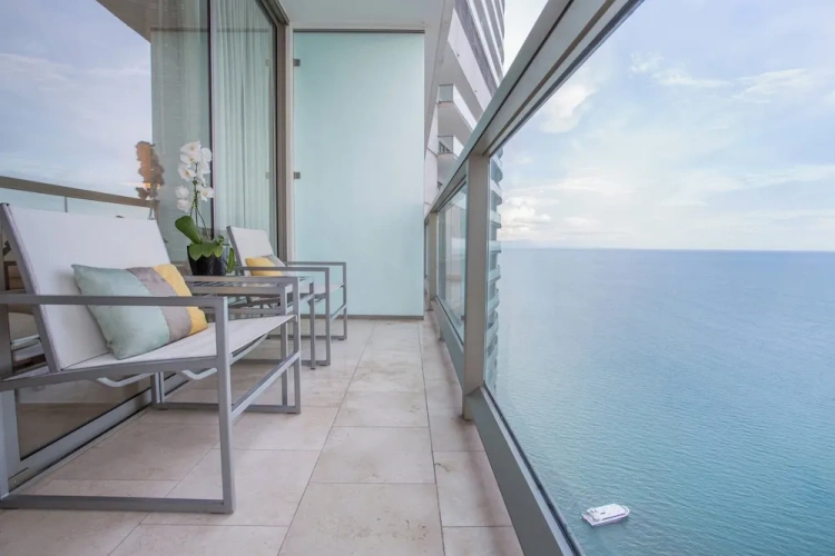Deluxe Double room with balcony