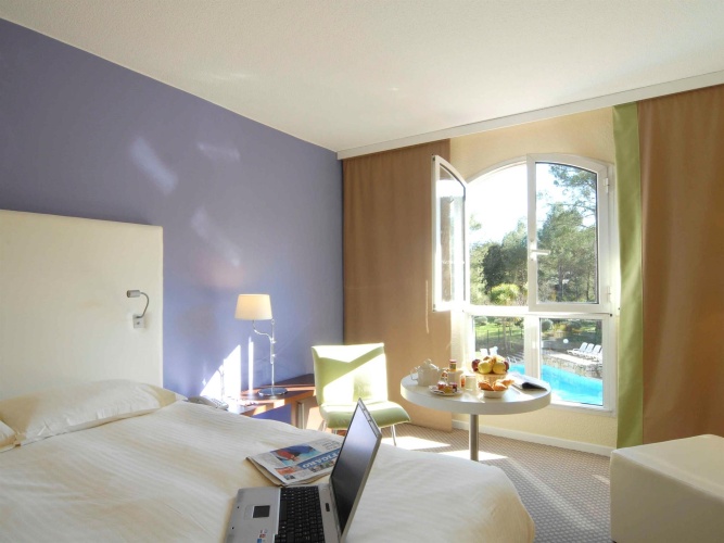 Superior Double room with pool view