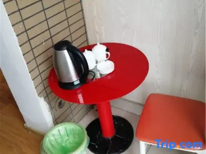 Laojia Apartment
