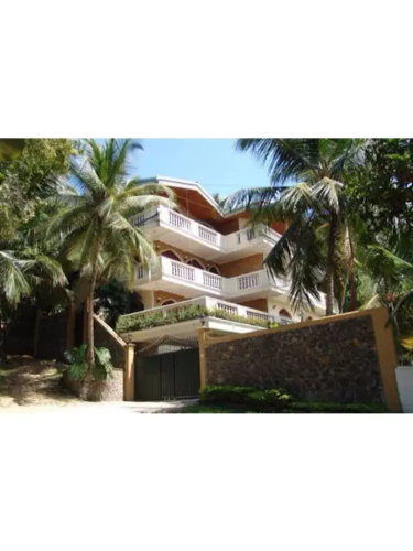 Villa in Paradise
