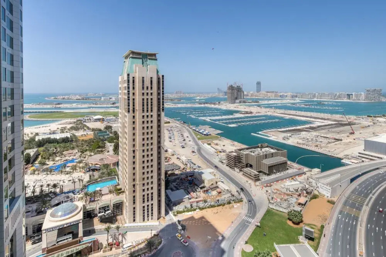 Exceptional 2BR Apartment in Dubai Marina