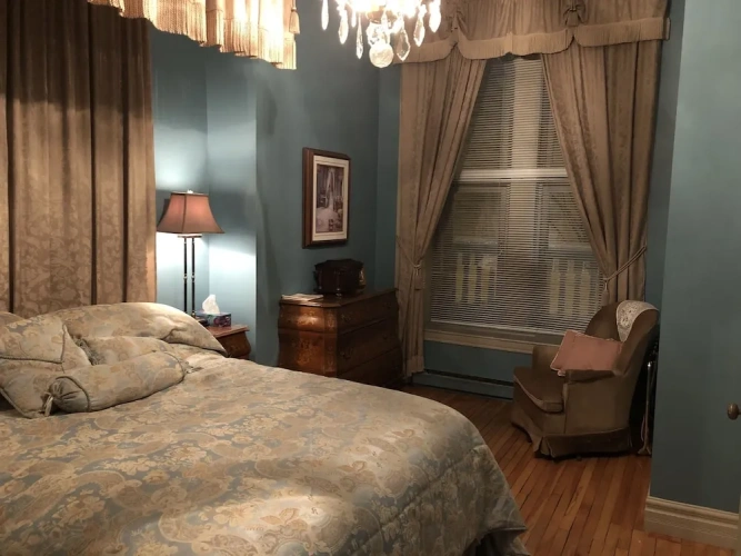 Grand Double Suite with city view