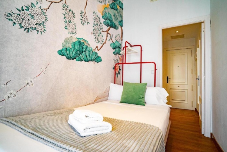 2 Bedrooms Apartment
