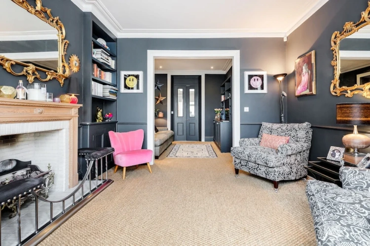 2 Bedrooms Cottage