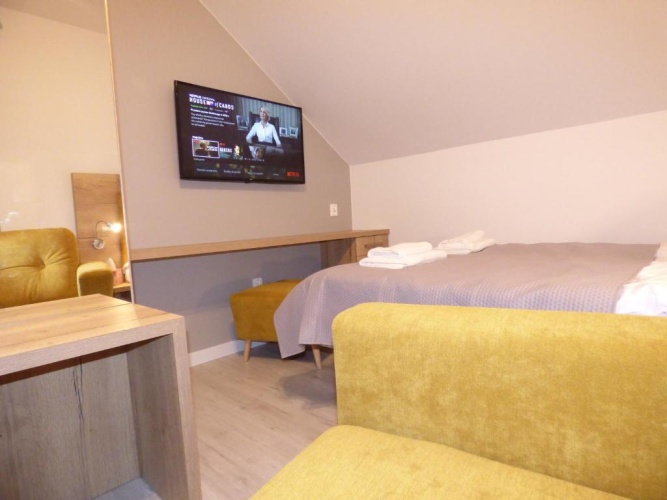 Standard Double room with lake view