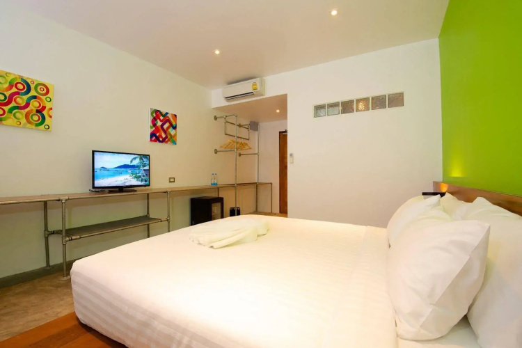 Mint Hotel