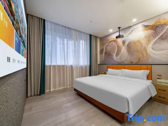 Triple Suite