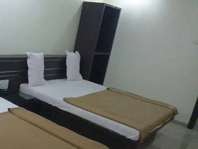 Hotel Shri Govind