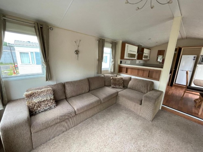 2 Bedrooms Chalet