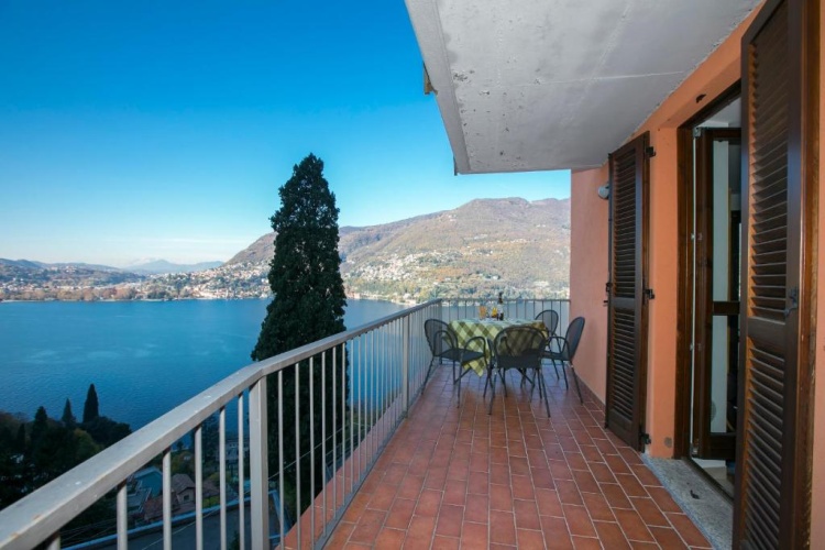 Double Apartment with lake view