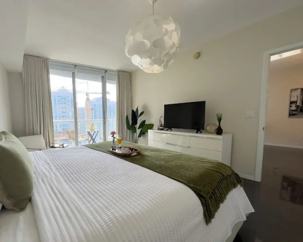 Miami Vacation Rentals - Brickell