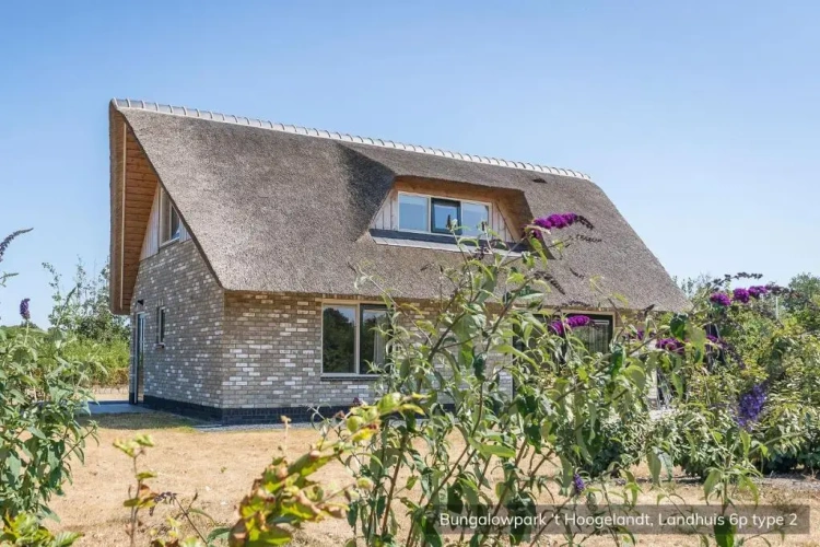 3 Bedrooms Villa