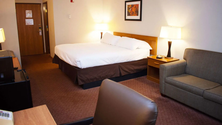 Magnuson Hotel Country Inn