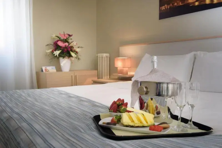 Hotel La Marina