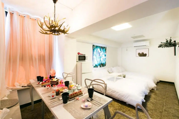 Atelier Guest House