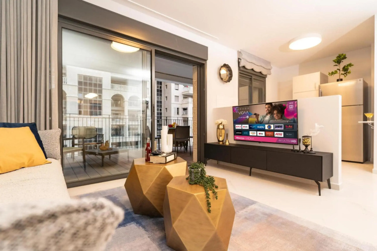 Central and Luxury New 2BR&2Bth - Private Parking