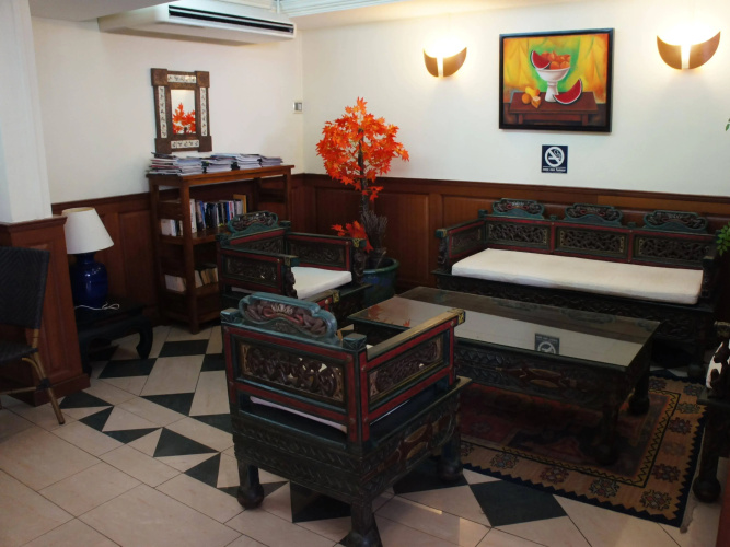 Central Hotel