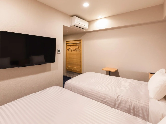 Twin room