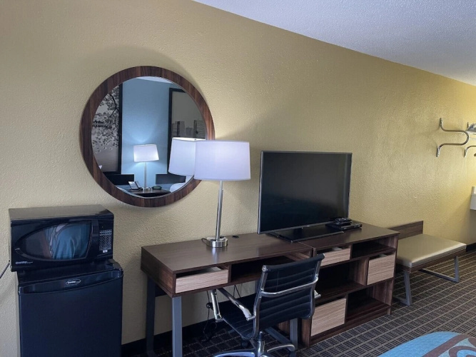 Super 8 Jessup/Baltimore Area