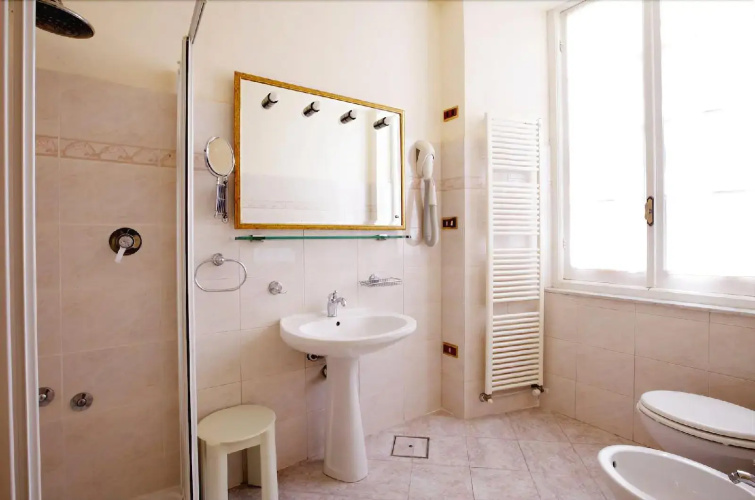 Hotel Baia Di Levanto