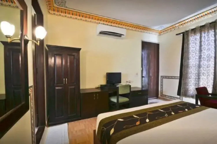 The Rajwada Hotel