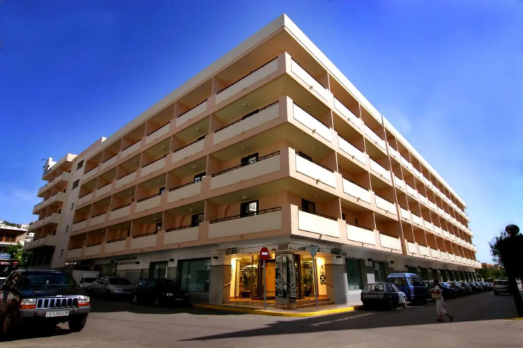 Invisa Hotel La Cala