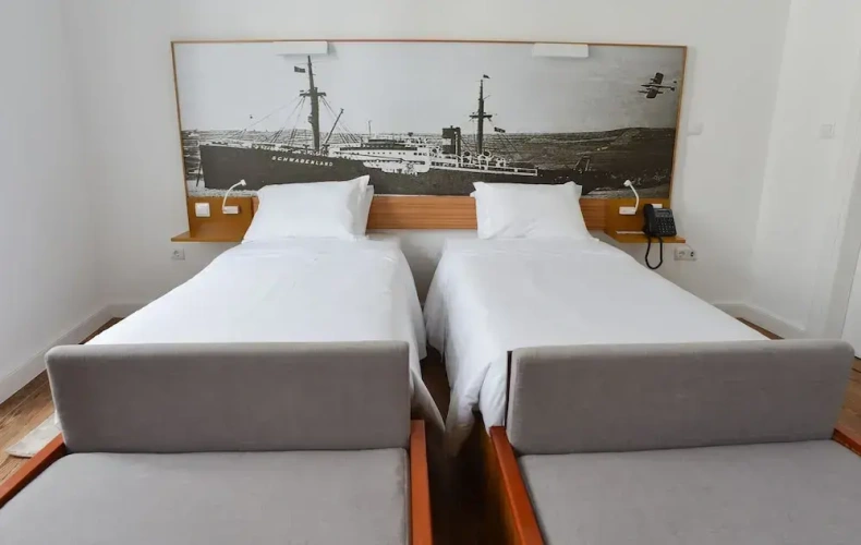 Twin room with city view