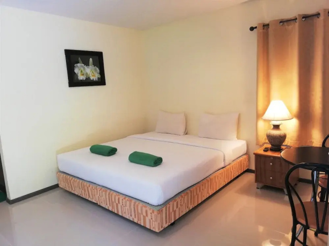 Laemsai Resort