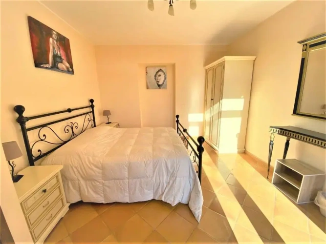 1 Bedroom Cottage