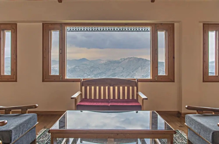 Echor Bhramara Estate Kharapathar Shimla