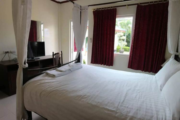 Ponderosa Resort