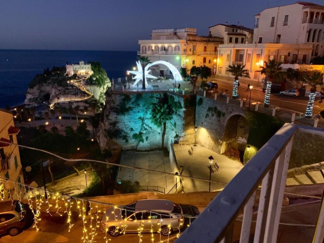 Deluxe Double room with balcony and with sea view