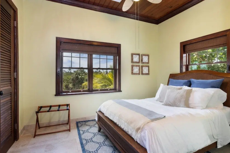 Coconut Point 3 Bedroom Home