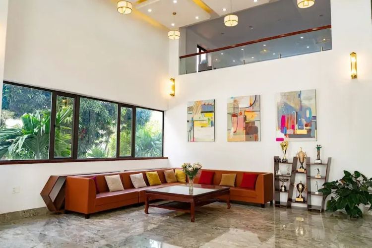 TQ Hotel & Apartment