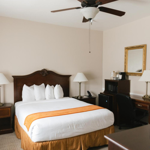 Historic Santa Maria Inn photo 22