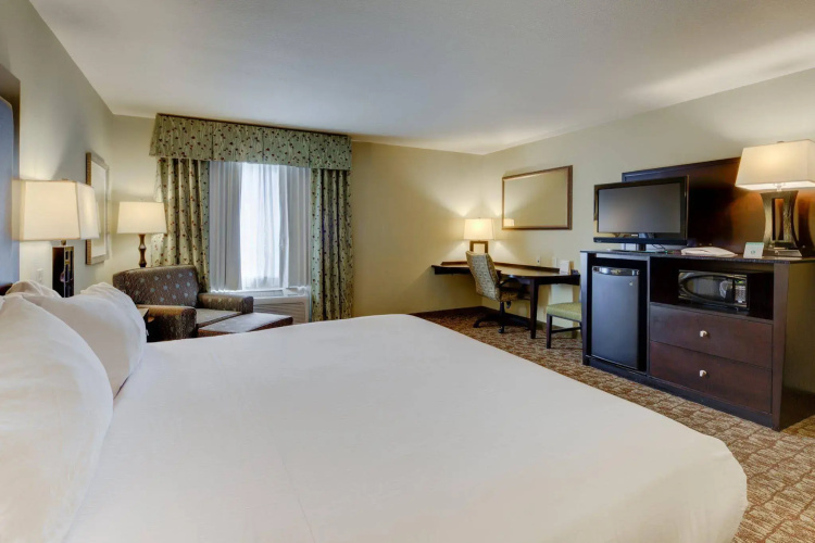 Holiday Inn Express Columbus-Dublin by IHG