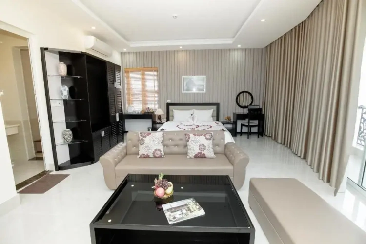 Suite with balcony
