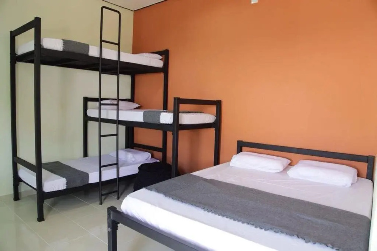 Belukar Lodges