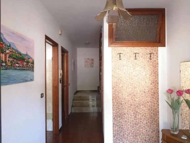 2 Bedrooms Cottage