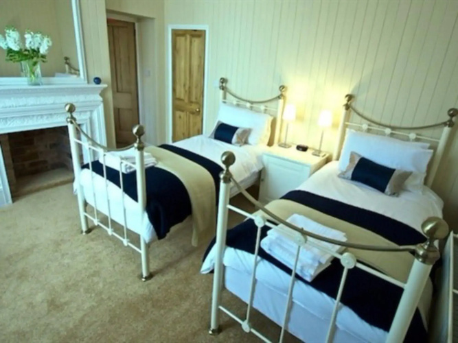 Ashbury Bed and Breakfast