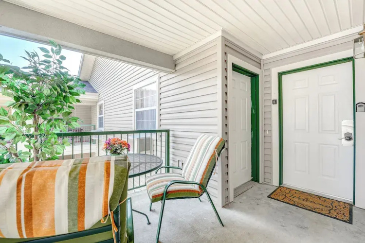 Lovely Branson Condo: On-site Golf & Fishing
