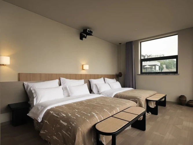 Standard Twin room with sea view