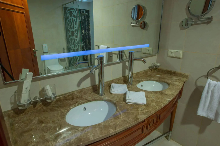 Alyam Hotel Jeddah