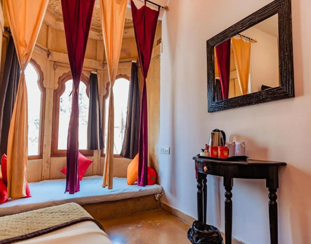 Hotel Lal Garh Fort And Palace